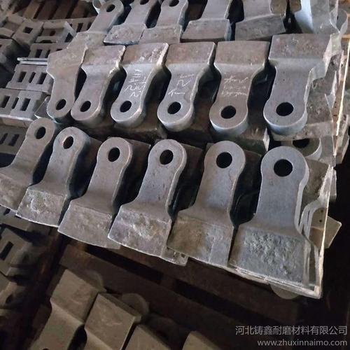 矿山大型破碎机锤头 铸造厂家公司:河北铸鑫耐磨材料有限公司加密合金