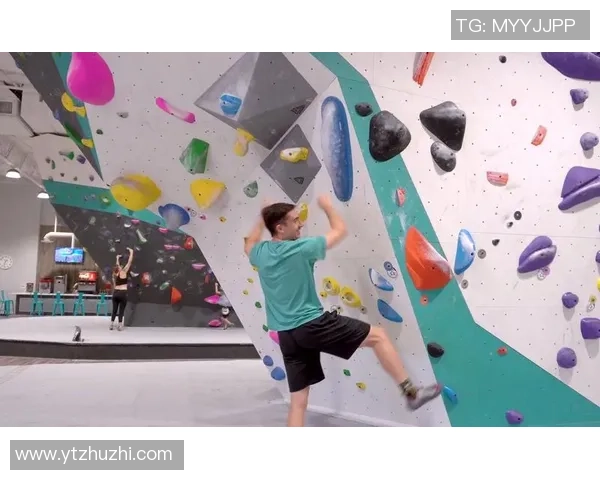 南京攀岩队勇夺攀岩耐力排行榜第一名展现卓越实力与团队精神